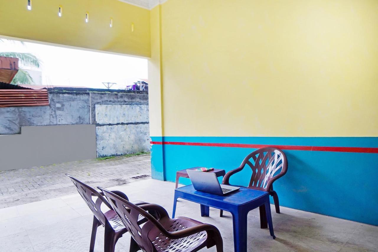 Oyo 91435 Berliany Home 2 Medan Exterior foto